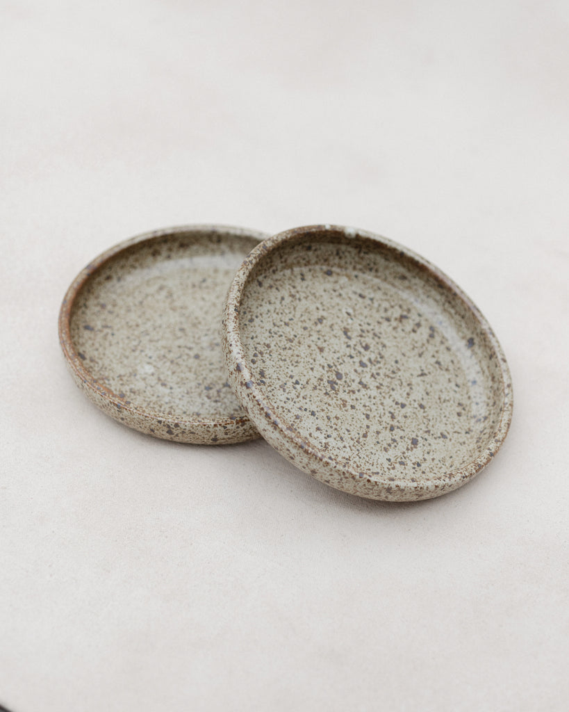 Small Speckled Plates (Set of 2)